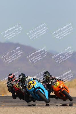 media/Mar-22-2025-CVMA (Sat) [[462c0ffedb]]/Race 13-Amateur Supersport Middleweight/